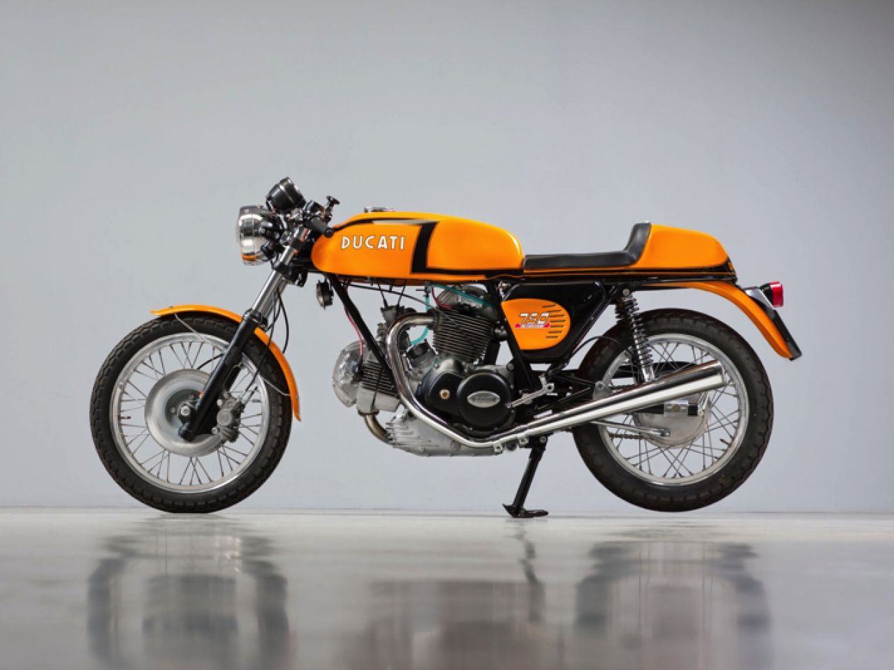 1972 Ducati 750 GT: Another beauty from Bologna - Old Bike Australasia